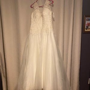 Ella Plaza wedding Dress
